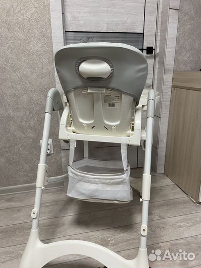 Стульчик для кормления carrello