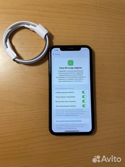 iPhone Xr, 64 ГБ