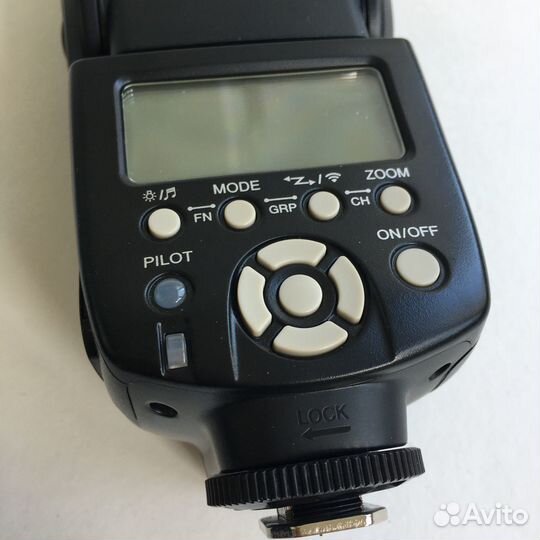 Вспышка Yongnuo YN-560 III Speedlite