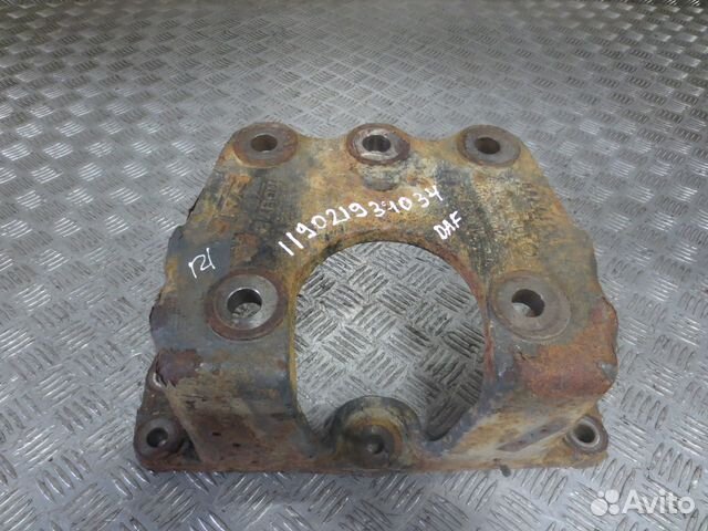 Кронштейн гура DAF 1603992