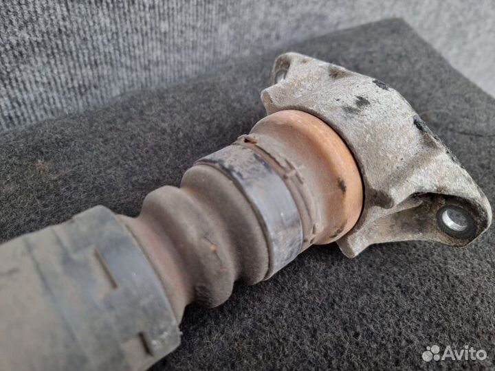 Амортизатор задний Ford Kuga 1 2.0 G6DG 2008