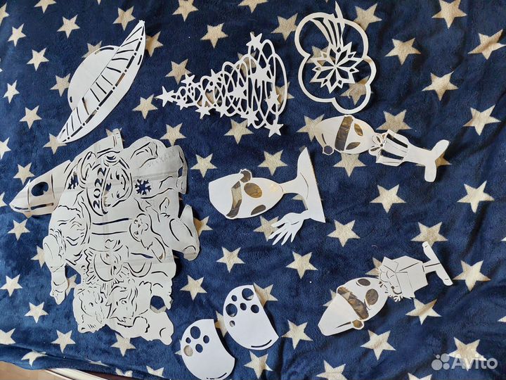 Вытынанки на окна,рисунки на окна