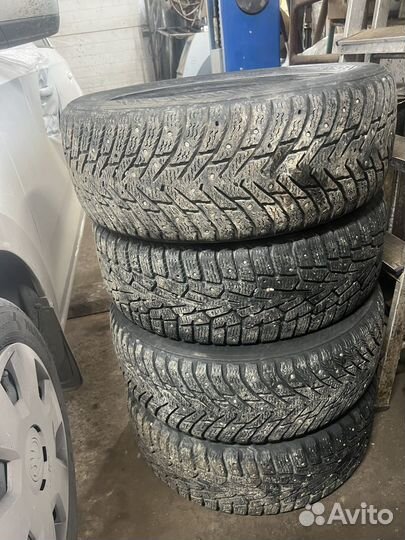 Nokian Tyres Hakkapeliitta 8 205/55 R16 19B