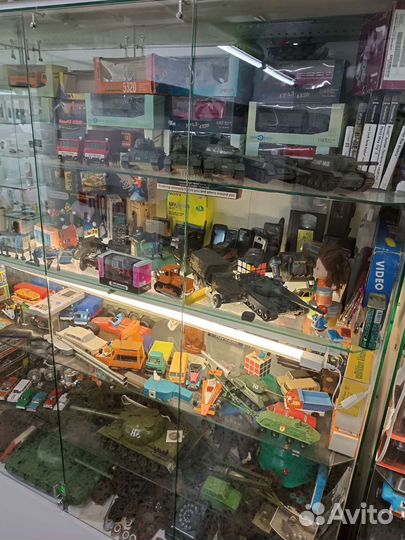 Модели автомобилей 1 43 для коллекции