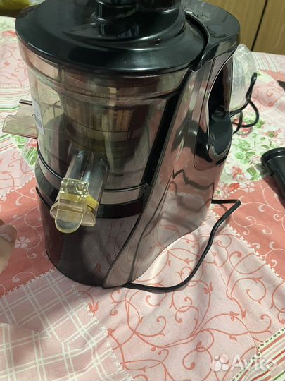 Соковыжималка шнековая dexp