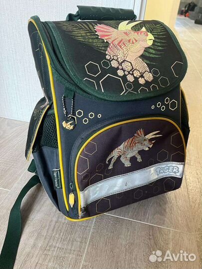 Школьный рюкзак