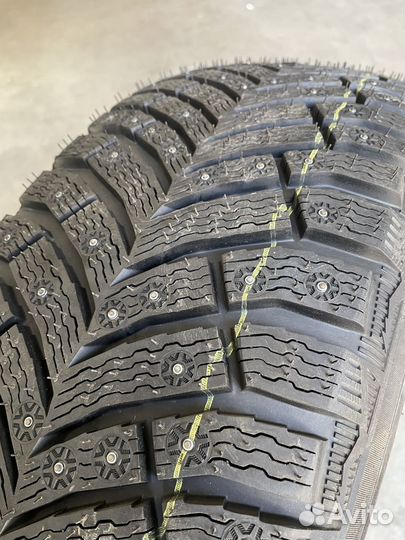 Michelin X-Ice North 4 SUV 275/50 R20 113T