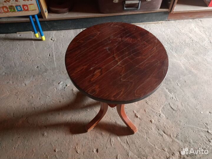 Стул для пианино