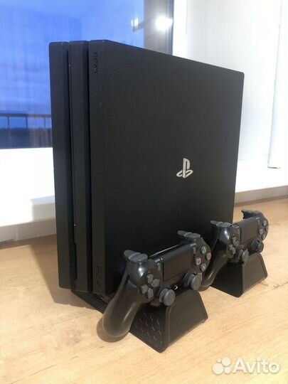Sony PS4 pro 1tb