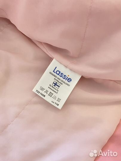 Куртка демисезонная для девочки 116 lassie