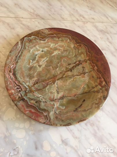 Вазы из оникса