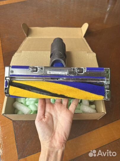 Щетка для пылесоса dyson v12