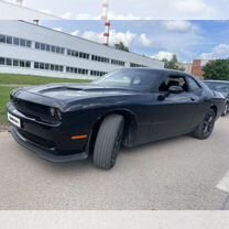 Dodge Challenger 3.6 AT, 2020, 27 500 км, с пробегом, цена 2 600 000 руб.