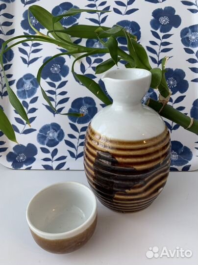 Ваза Кувшин с чашкой пиалой