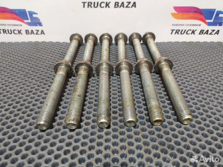 1622758 Комплект болтов маховика