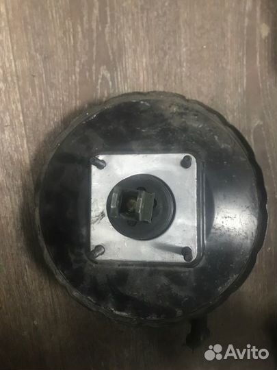 Вакуумный усилитель тормозов Toyota Corolla CE100