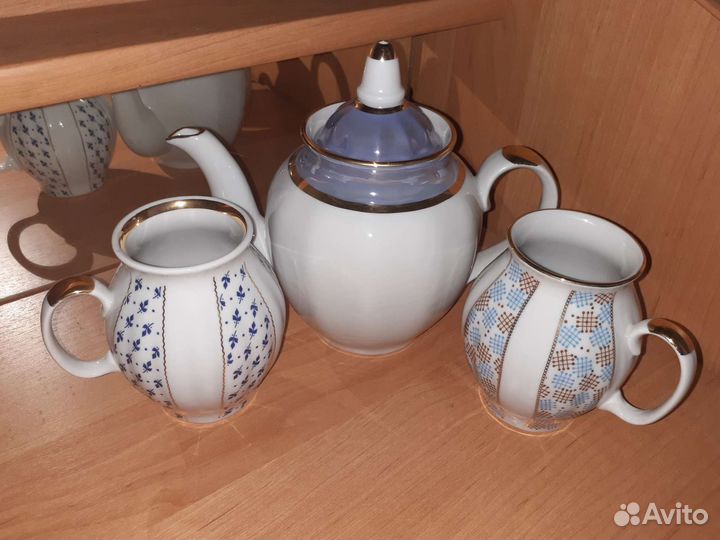 Новые Чайник, молочники Дулево