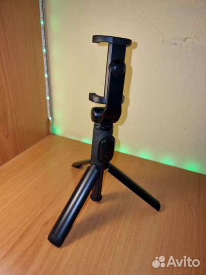 Трипод для селфи Xiaomi mi selfie Stick Tripod