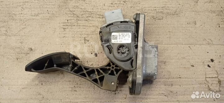 Педаль газа MAN TGA 2008 81259706103