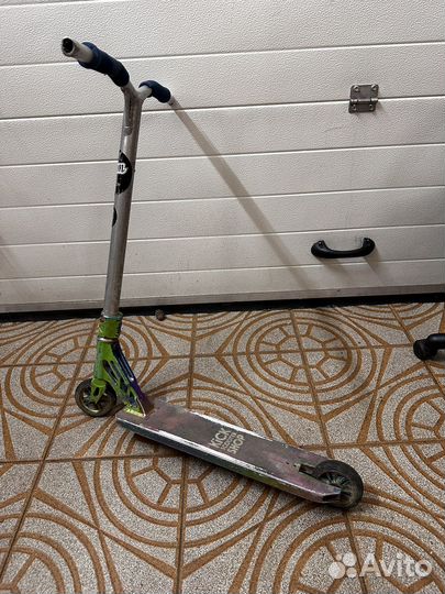 Трюковой самокат