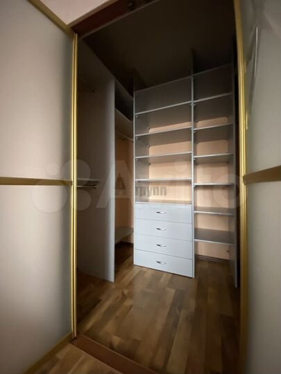 3-к. квартира, 95,8 м², 4/10 эт.