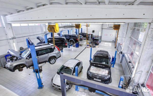 Слесарь в автосервис