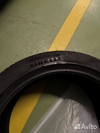 Pirelli P Zero 275/40 R21 и 315/35 R21 107Y