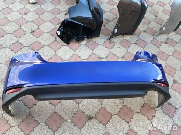 Бампер задний Toyota Camry V70