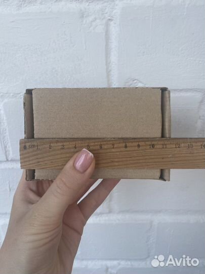 Маленькие коробки для подарков или маркетплейсов