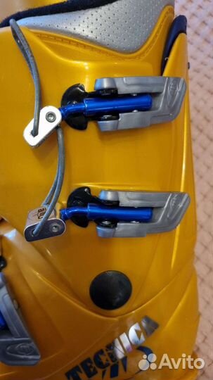 Горнолыжные ботинки