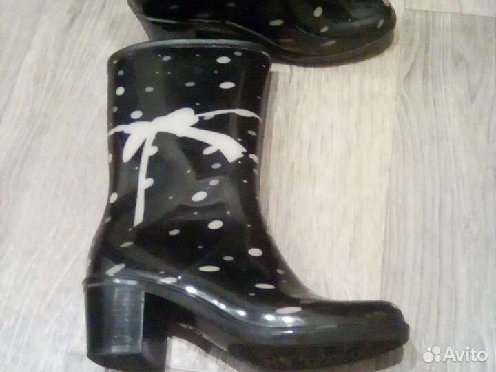Резиновые сапоги женские 38-40
