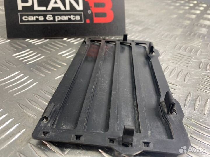 Решетка вентиляционная Porsche Cayenne 955