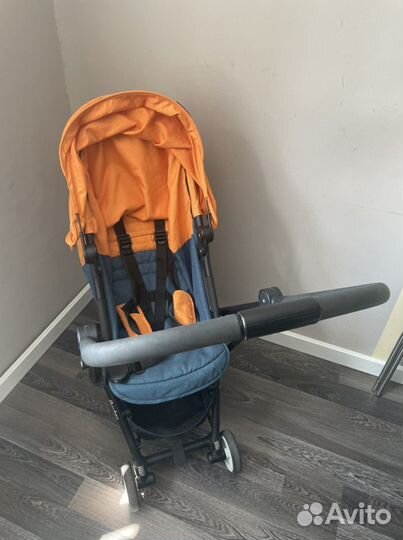 Коляска Cybex Eezy S Twist прогулочная