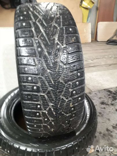 Nokian Tyres Hakkapeliitta 7 SUV 215/60 R16 99T