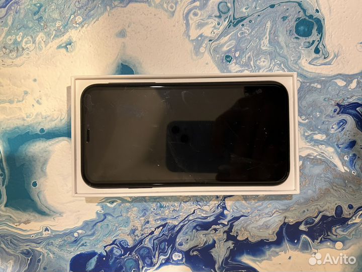 iPhone Xr, 64 ГБ