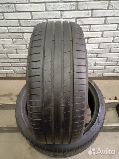 Pirelli P Zero 245/35 R20 95Y