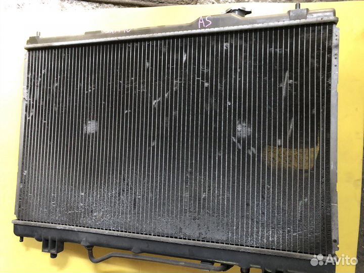 Радиатор охлажденияToyota ipsum 3s