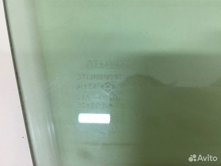 Стекло двери передней правой Toyota Camry V40 2006