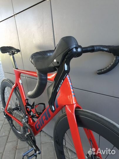 Шоссейный велосипед Giant Propel Advanced Disc 2