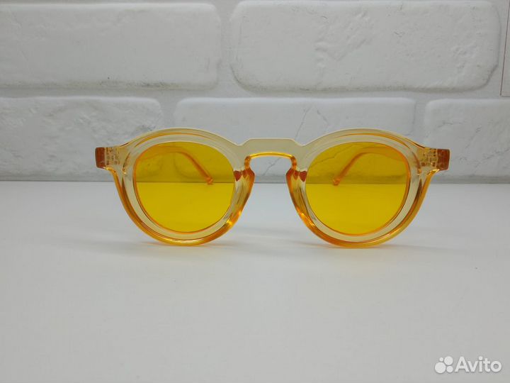 Солнцезащитные очки James Tart