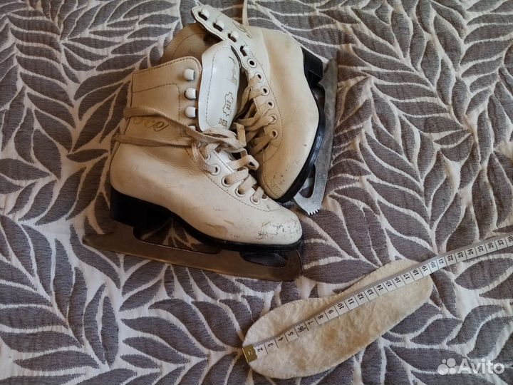 Коньки фигурные 30 размер