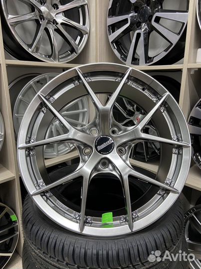 Hre koko с жабрами r18 5*112 графит