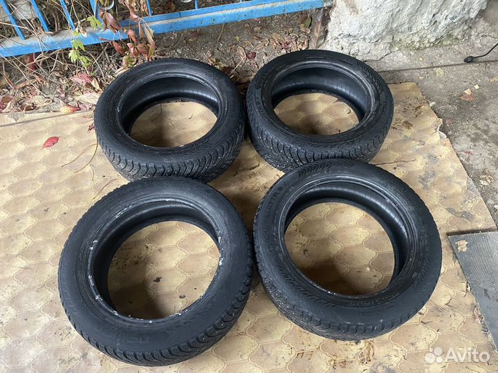 Nokian Tyres Hakkapeliitta 8 205/55 R16 94T