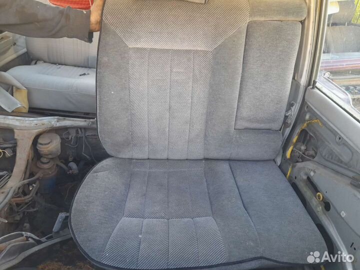 Элементы салона на nissan ванете