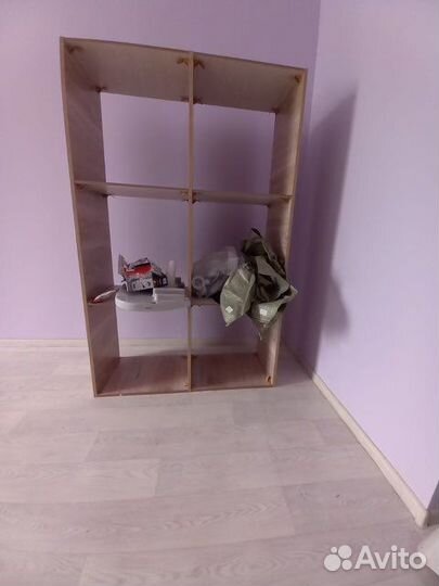 Стеллаж и лестница