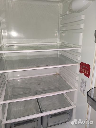 Холодильник ariston MBA2185.019 бу