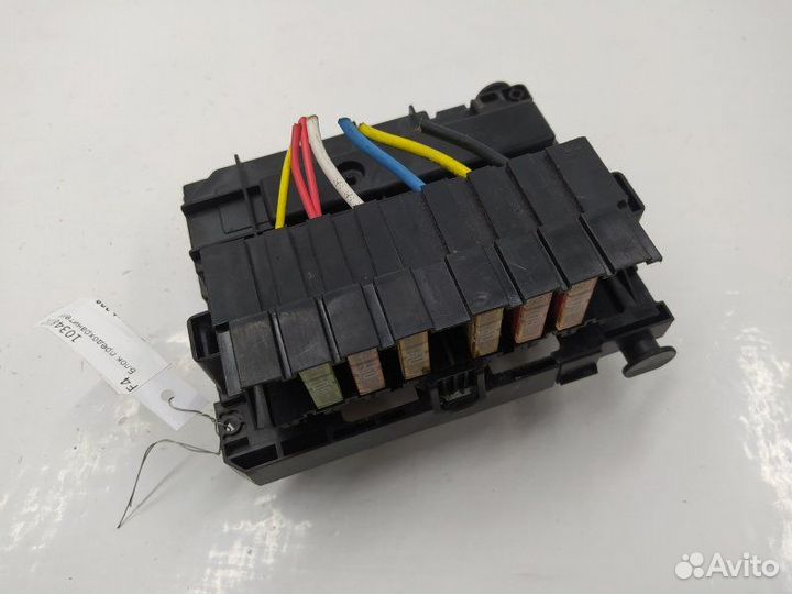 Б/У Б/У Блок предохранителей BSM-R05 delphi