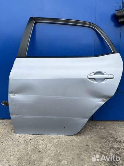 Дверь задняя левая Toyota Auris E150