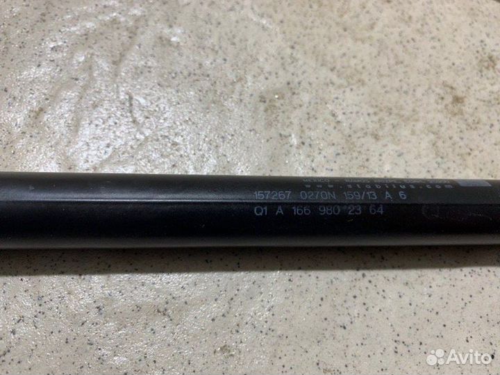 Амортизатор капота Mercedes-Benz Ml W166 M157 2013