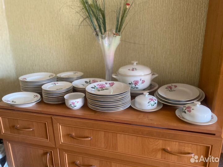 Столовый Сервиз Кахла.73предмета